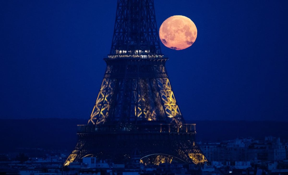 NASA's Moon Mission May Launch During April's Pink Moon - Image 2