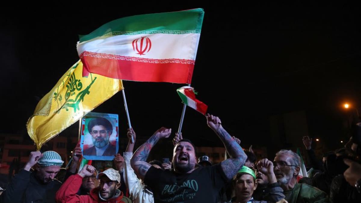 US and Iran Agree Ceasefire After Month of Conflict