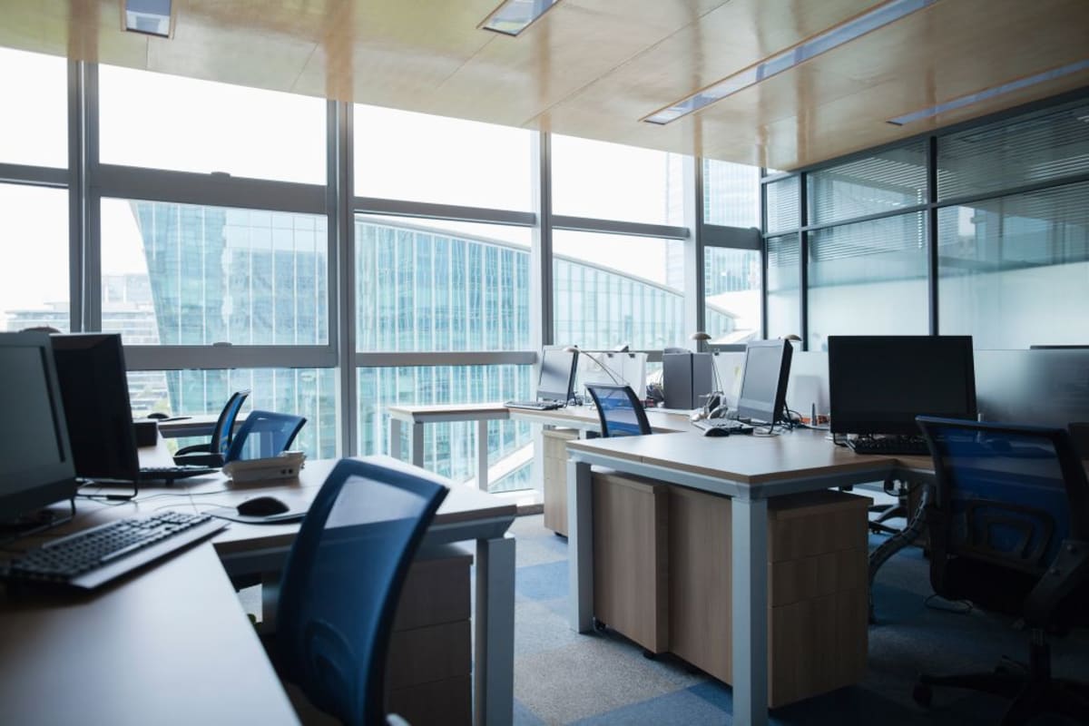 AI Reshapes Jobs Without Replacing Them, Experts Say - Image 2