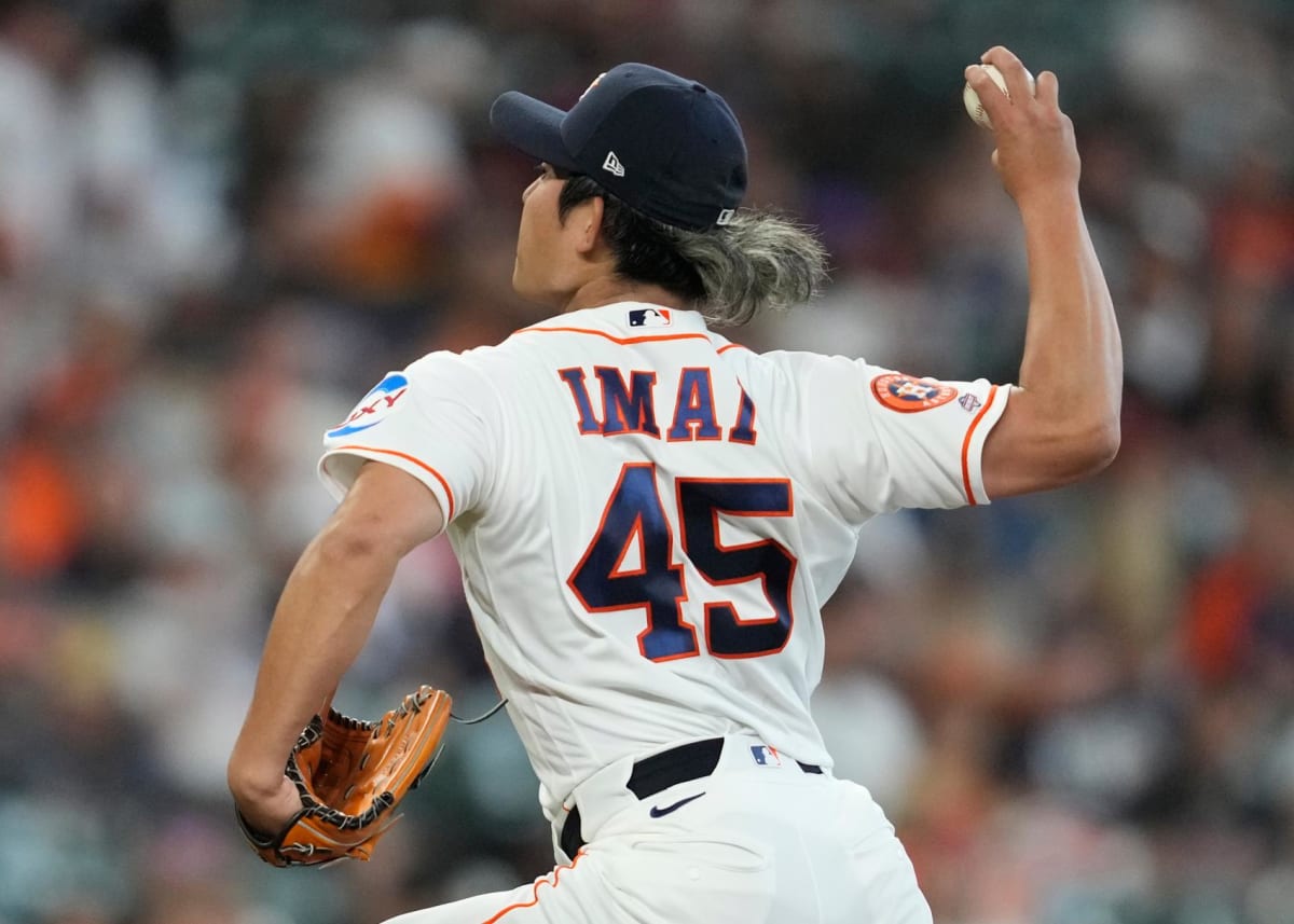 Japanese Pitcher Tatsuya Imai Makes MLB Debut for Astros