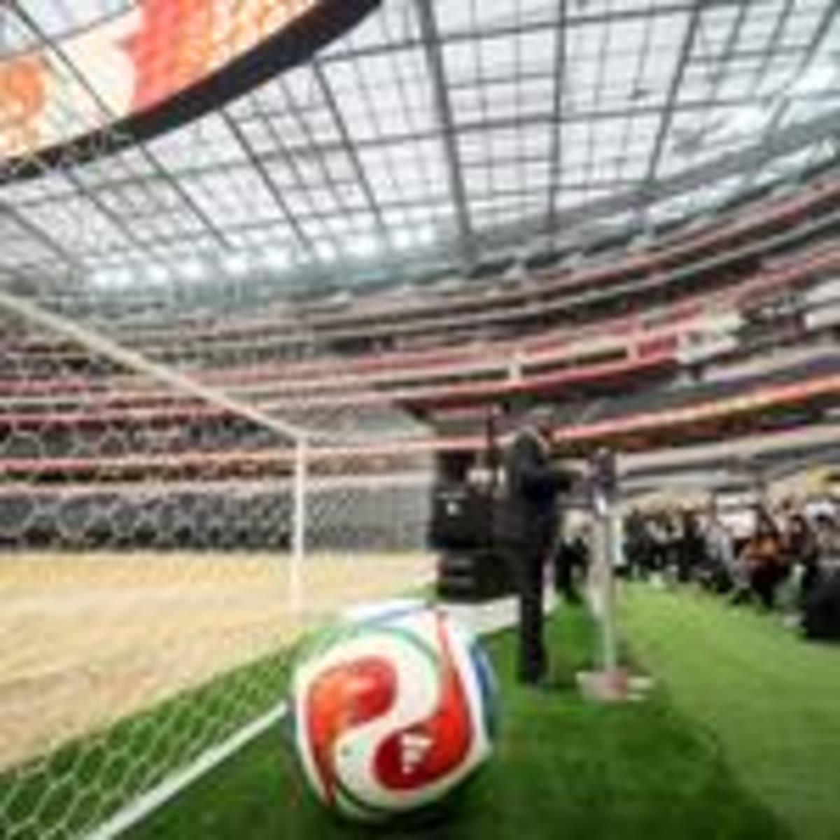 LA World Cup Kicks Off in 30 Days with Fresh Grass Field - Image 5