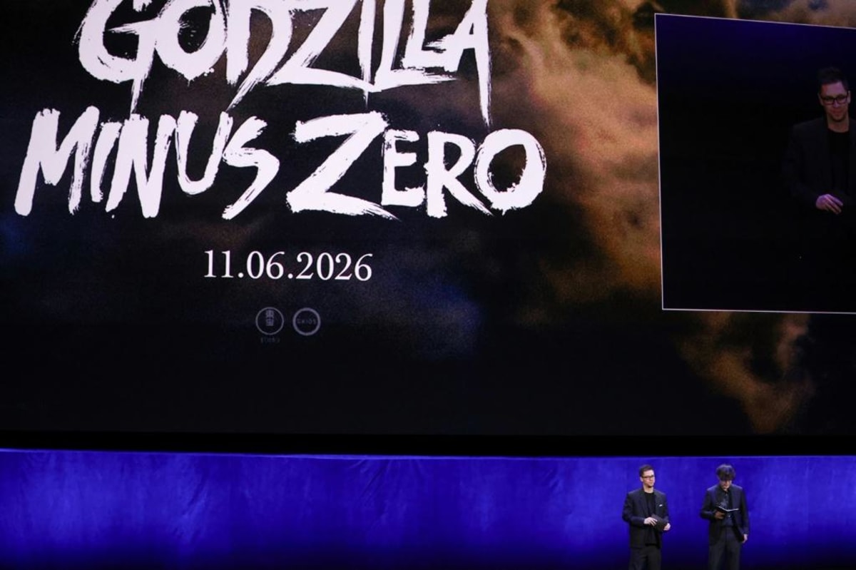 Director Takashi Yamazaki presenting Godzilla Minus Zero footage at CinemaCon in Las Vegas