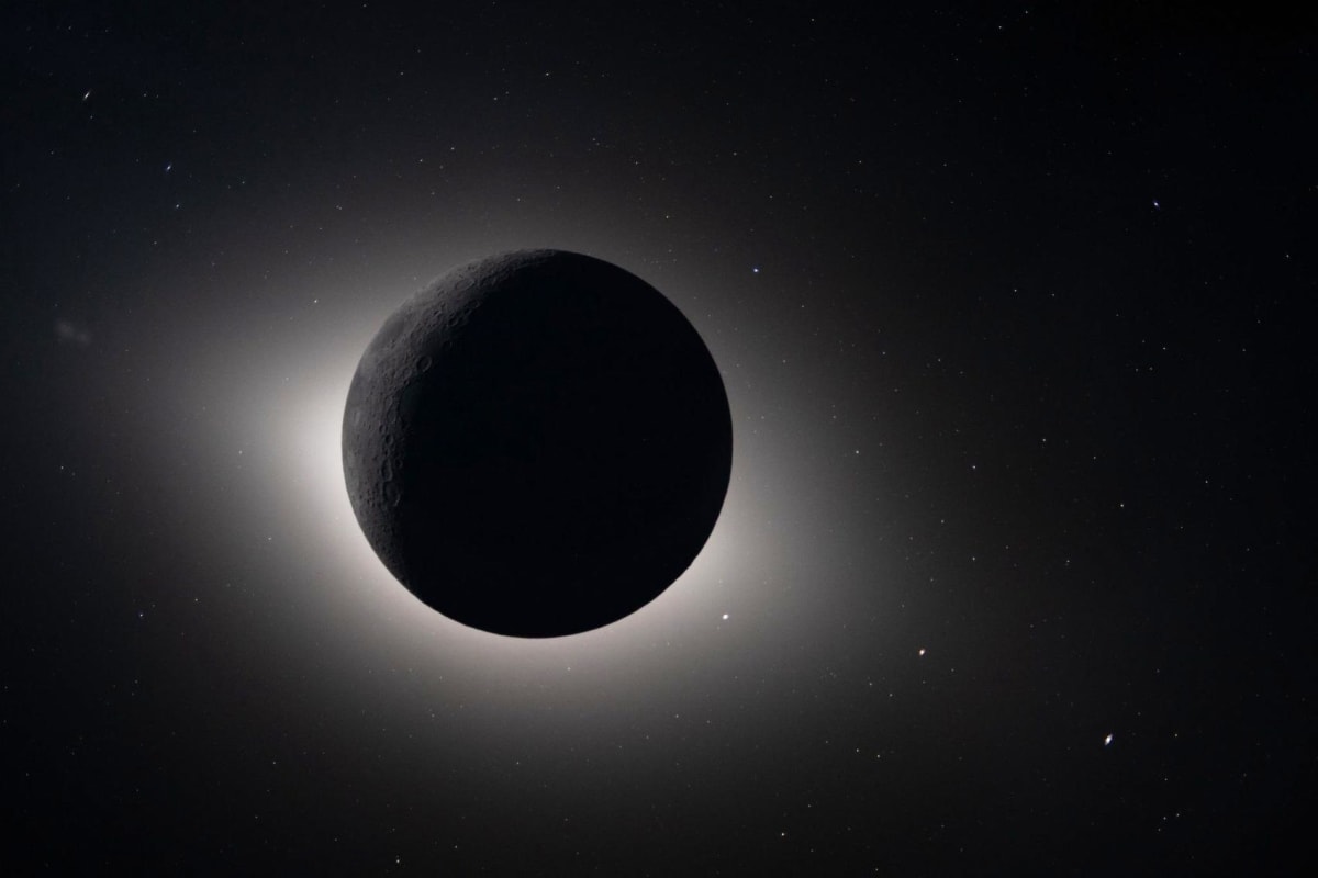 NASA Orders Moon Base Gear After Historic Artemis Flyby
