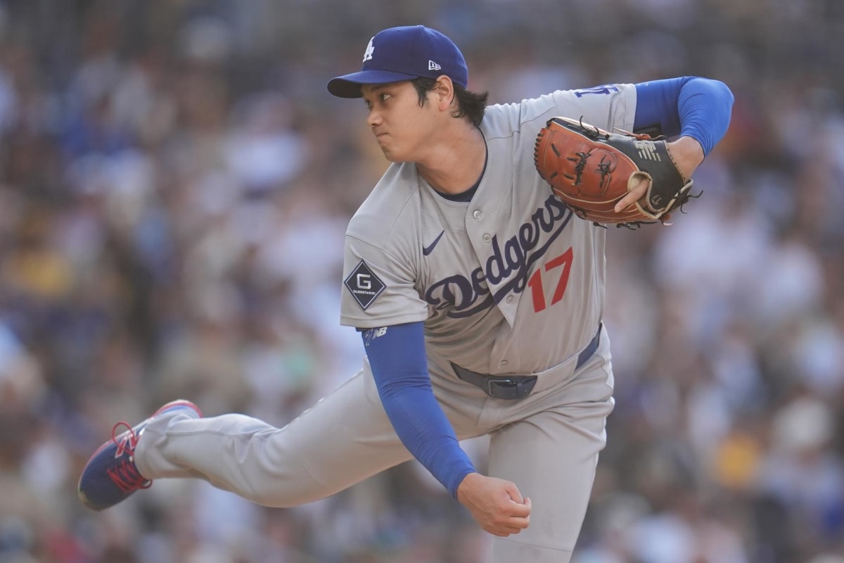 ** Shohei Ohtani in Dodgers uniform pitching during game against San Diego Padres at Petco Park