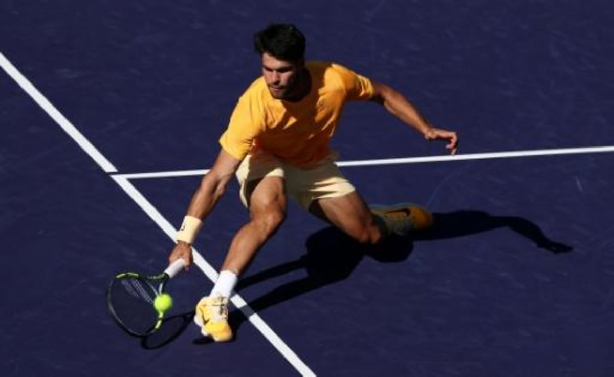 Alcaraz Unbeaten in 2025: 15-0 at Indian Wells Quarterfinals