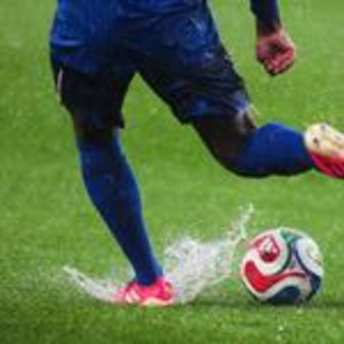 Mbappé Scores Twice as France Advances to World Cup Knockouts - Image 5