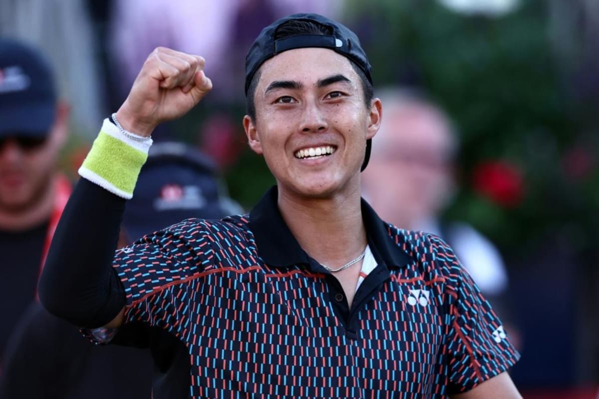 Australian Underdog Hijikata Stuns Top Seed at Queen's Club