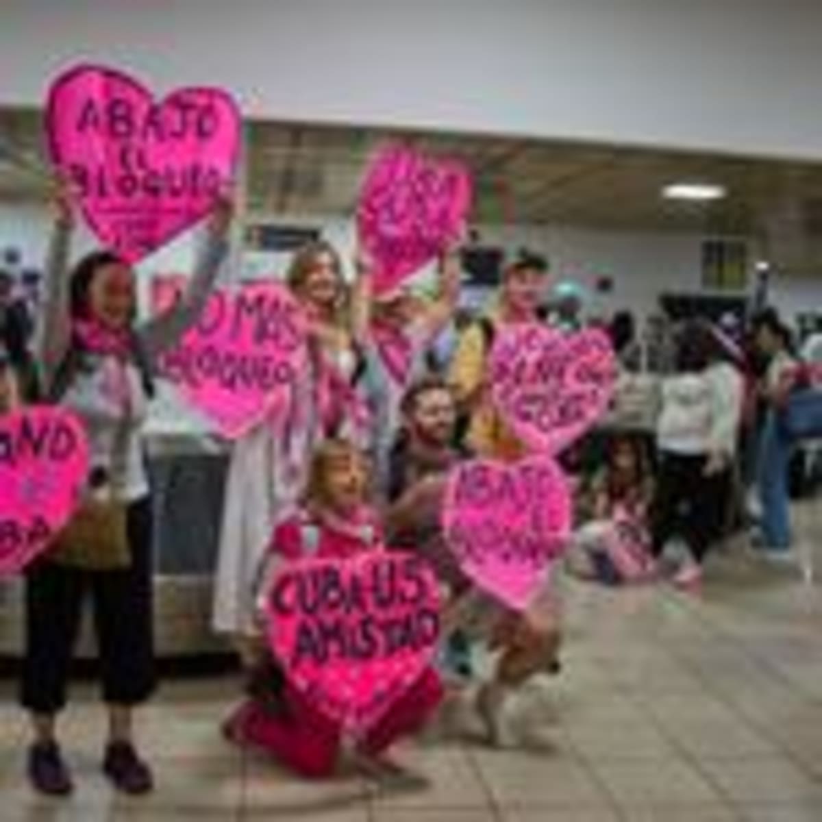 650 Volunteers From 33 Nations Deliver Aid to Cuba - Image 3