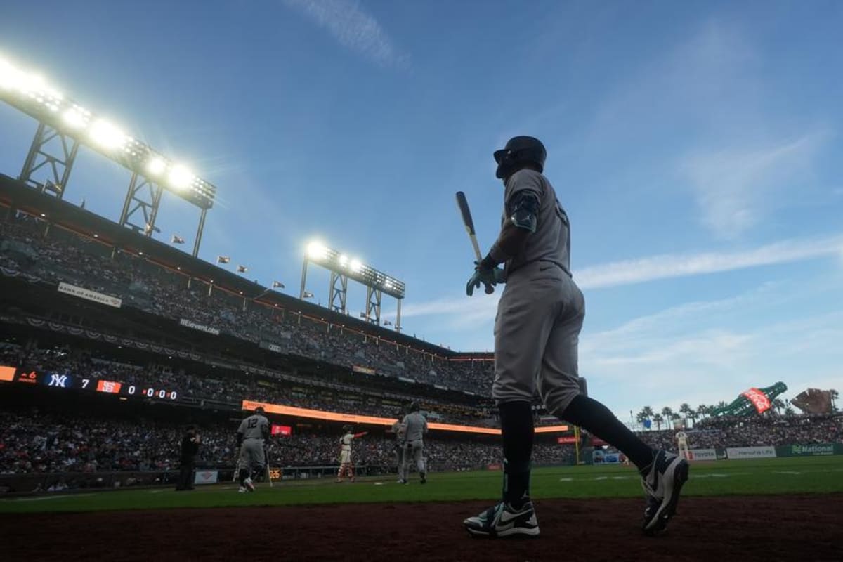 Robot Umpires Debut in MLB, Bringing Fairness to Baseball - Image 2
