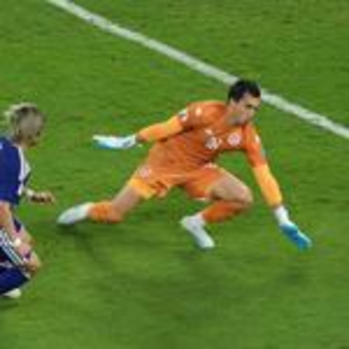 Japan Scores Historic 4-0 World Cup Win Over Tunisia - Image 3