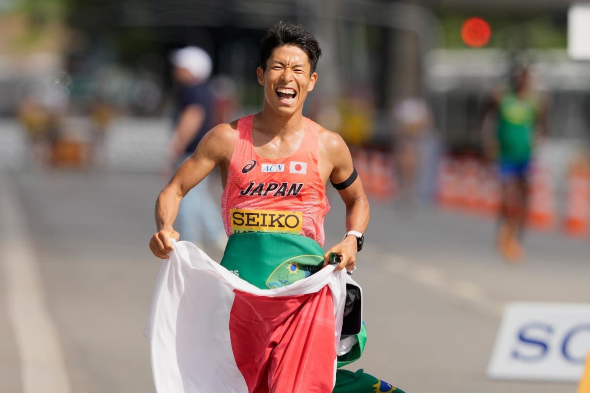 Japan's Hayato Katsuki Wins First Marathon Race Walk