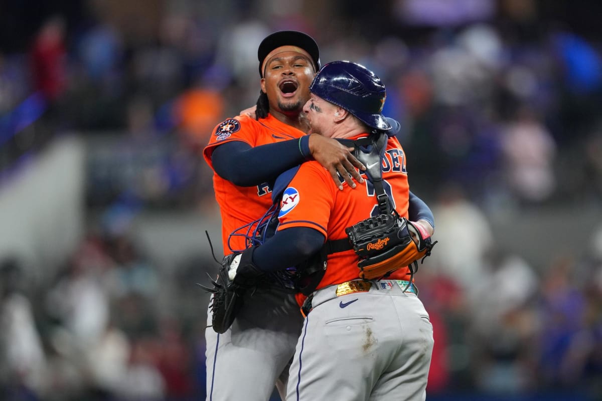 Astros Pitchers Throw Combined No-Hitter Against Rangers