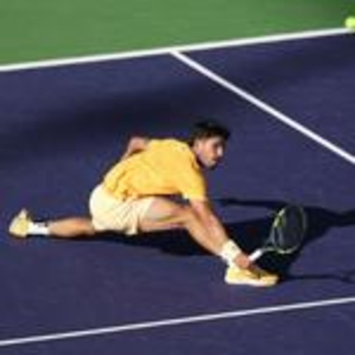 Medvedev Ends Alcaraz's 16-Match Winning Streak at Indian Wells - Image 3