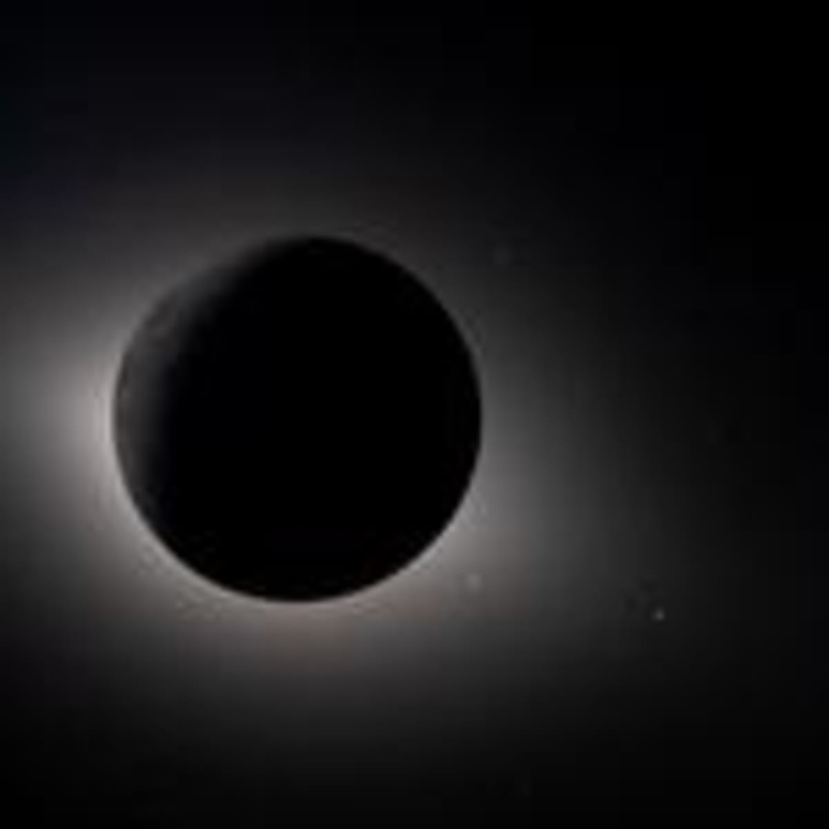 Artemis II Crew Safely Returns After Historic Moon Mission - Image 4