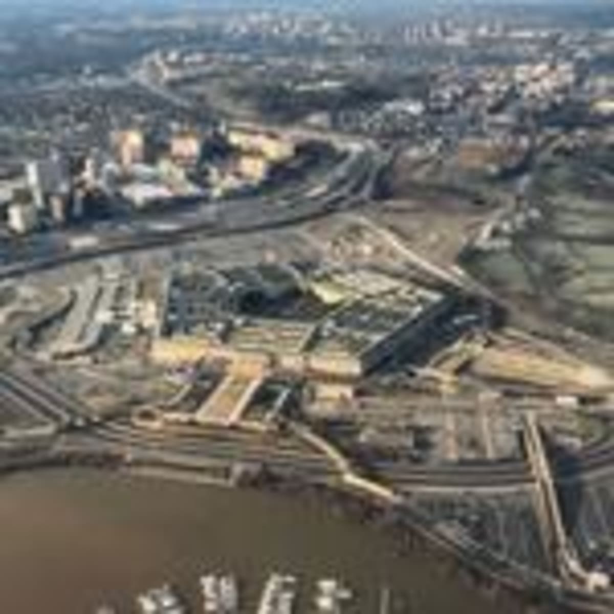 Judge Blocks Pentagon Rules Limiting Press Access - Image 3