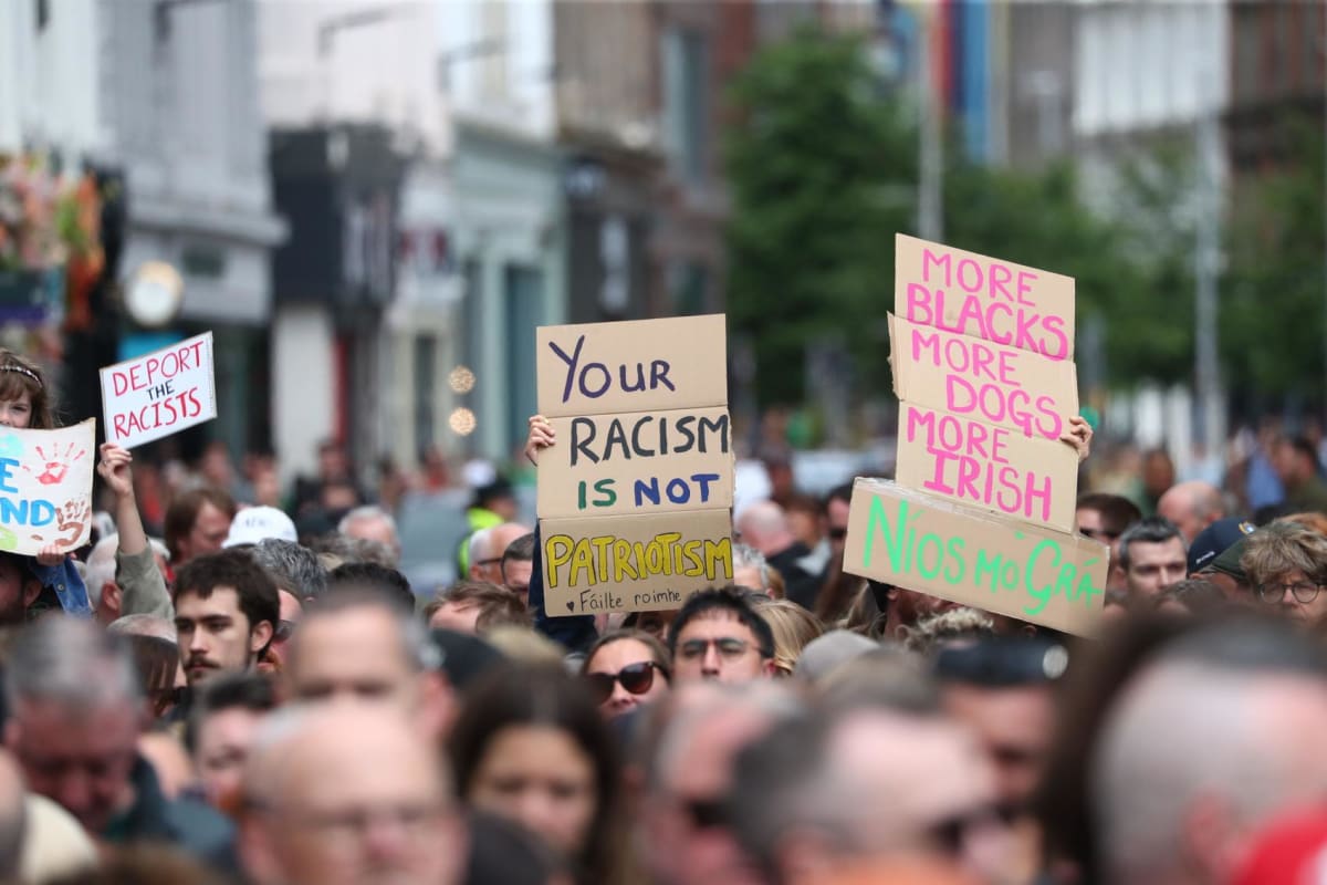 Thousands Rally in Belfast Against Anti-Immigrant Violence
