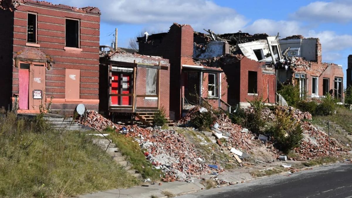 St. Louis Volunteers Rally for Tornado Recovery Anniversary