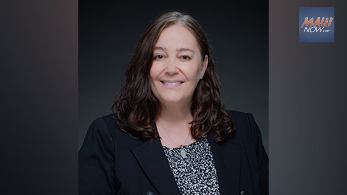 Hawaii Rep. Lowen Named Top EV Legislative Champion