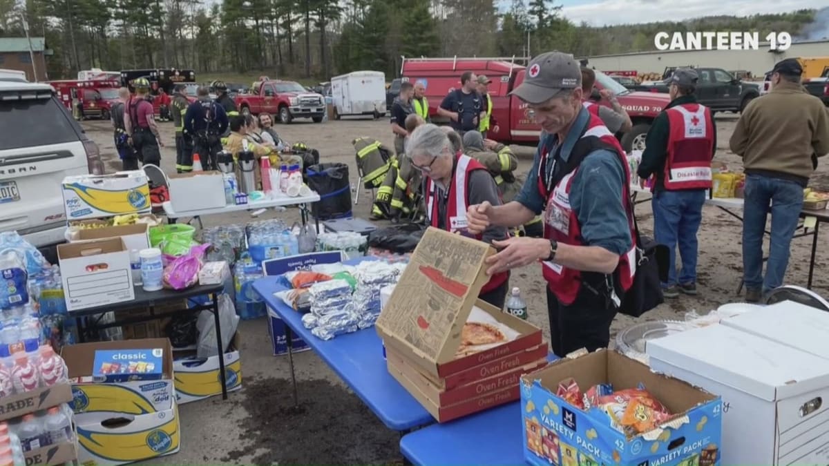 Maine Volunteers Feed Crews After Lumber Mill Blast