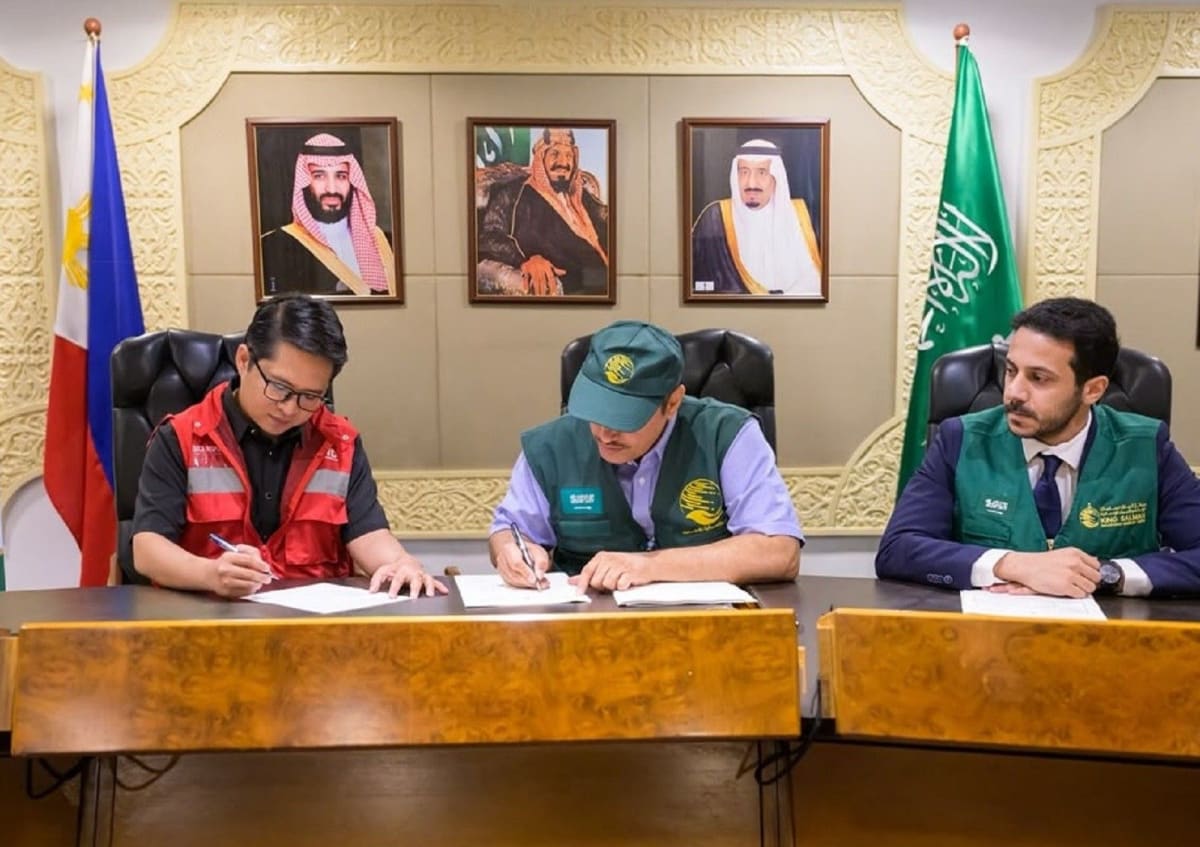 Saudi Arabia Sends Relief to 120K Earthquake Survivors