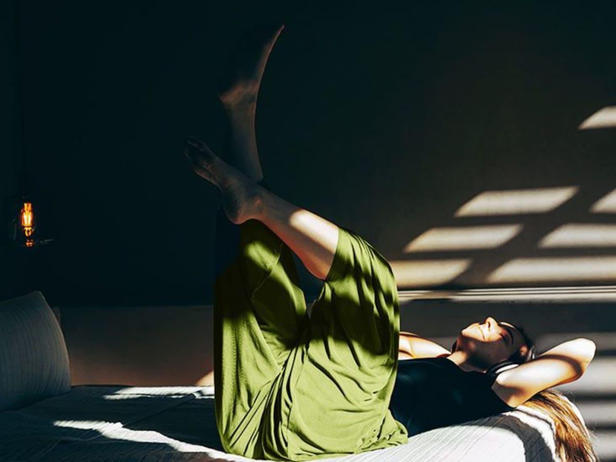 10 Minutes Lying Down Daily Improves Balance in 2 Weeks - Image 2