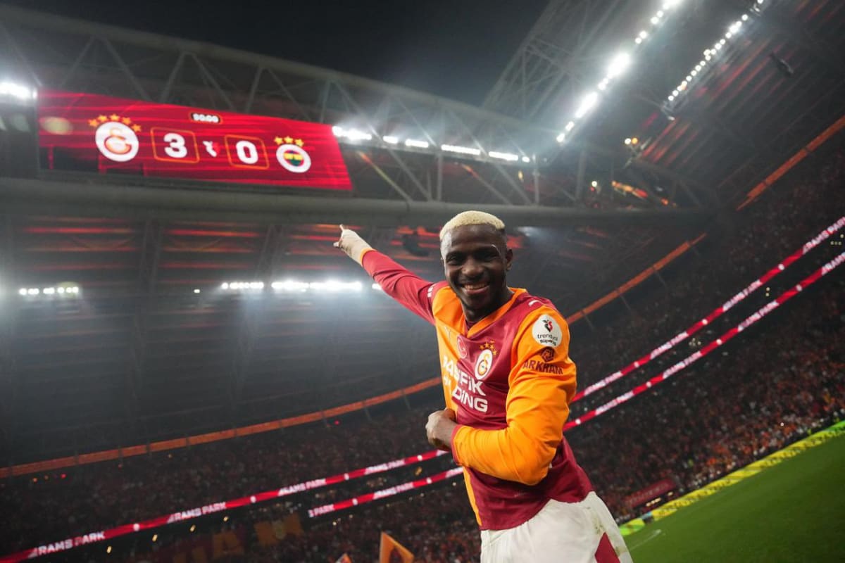 Victor Osimhen celebrating after scoring for Galatasaray in Istanbul derby match