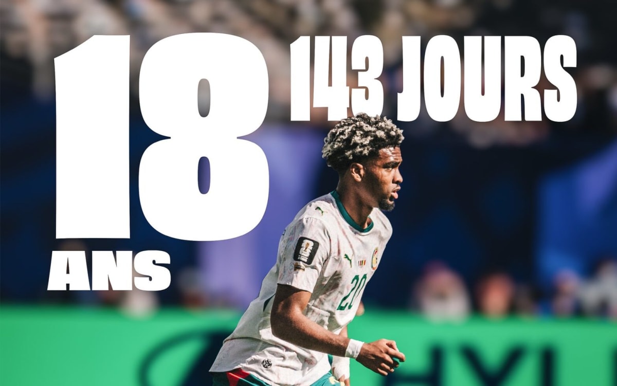 Senegal's Mbaye, 18, Joins Pelé in World Cup History