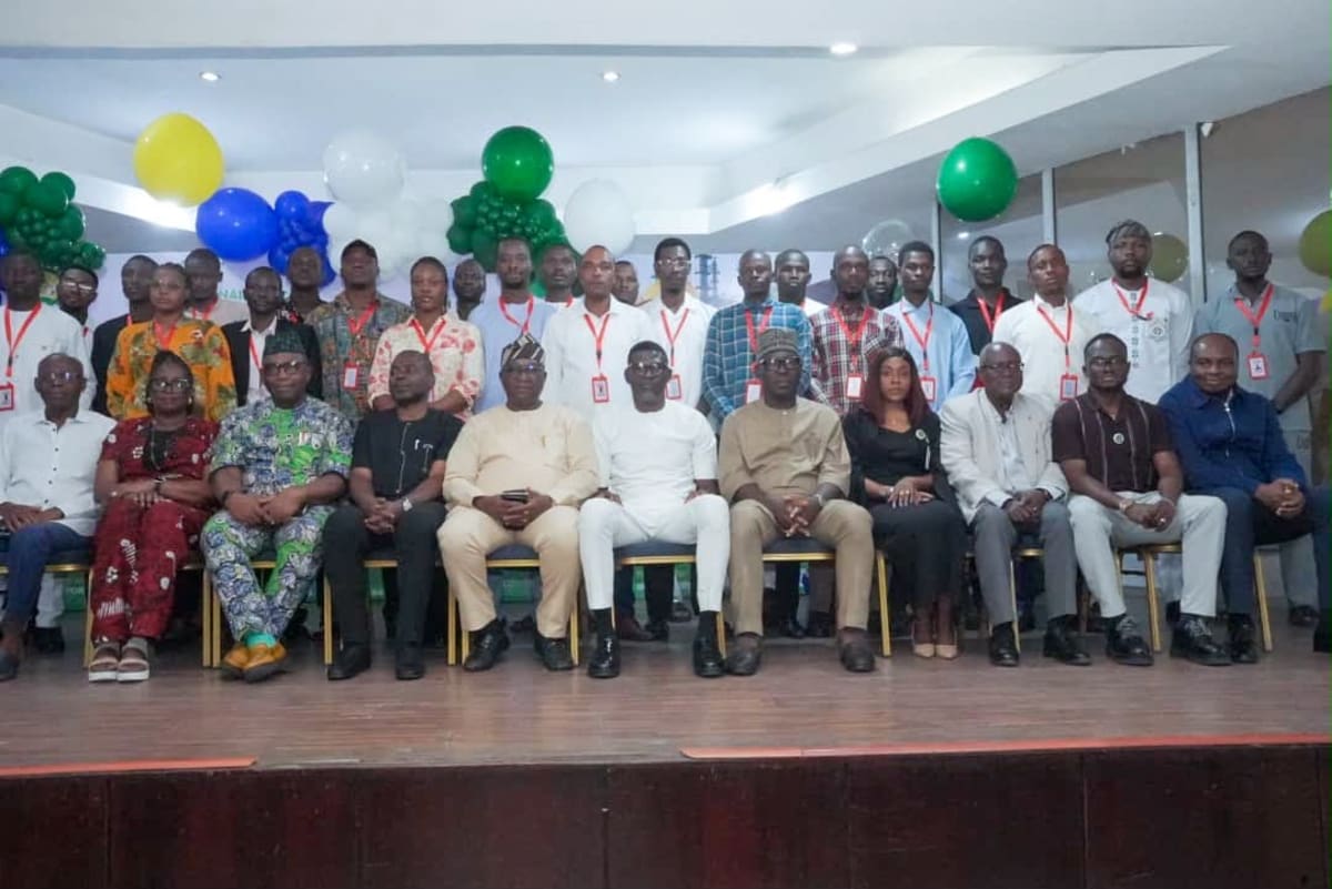Nigeria Trains 300 Young Engineers for Oil and Gas Jobs