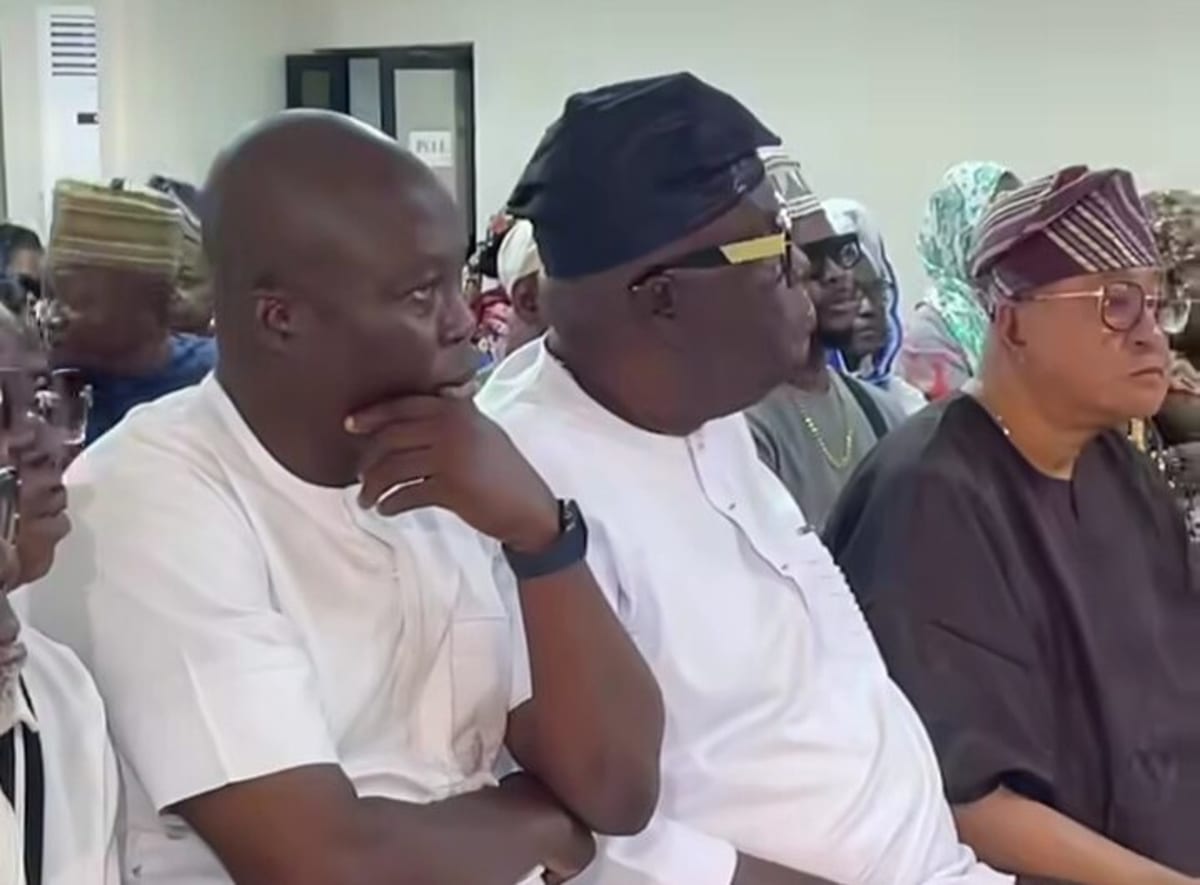 100+ Nigerian Actors Unite in Prayer for Ailing Star