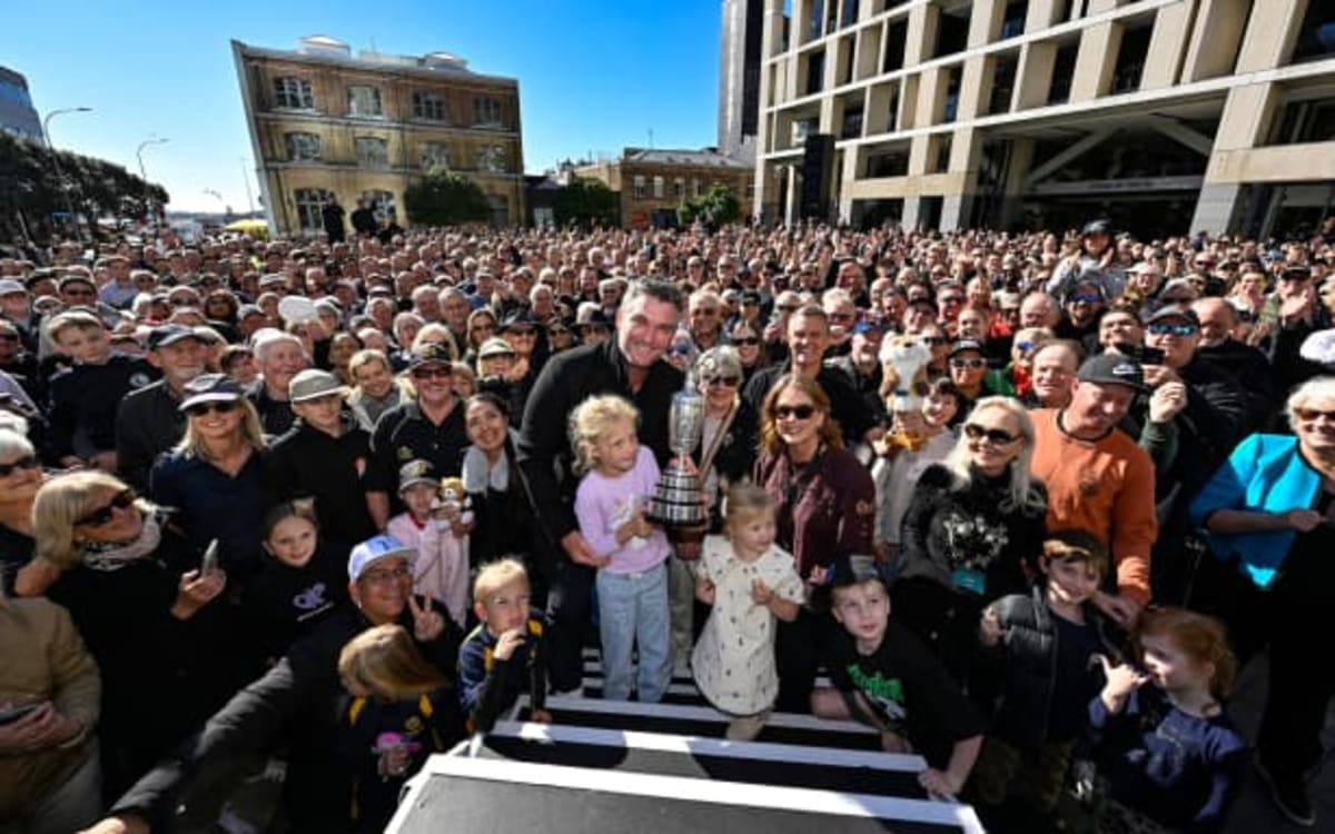 New Zealand Celebrates Ryan Fox's Historic Golf Win - Image 3