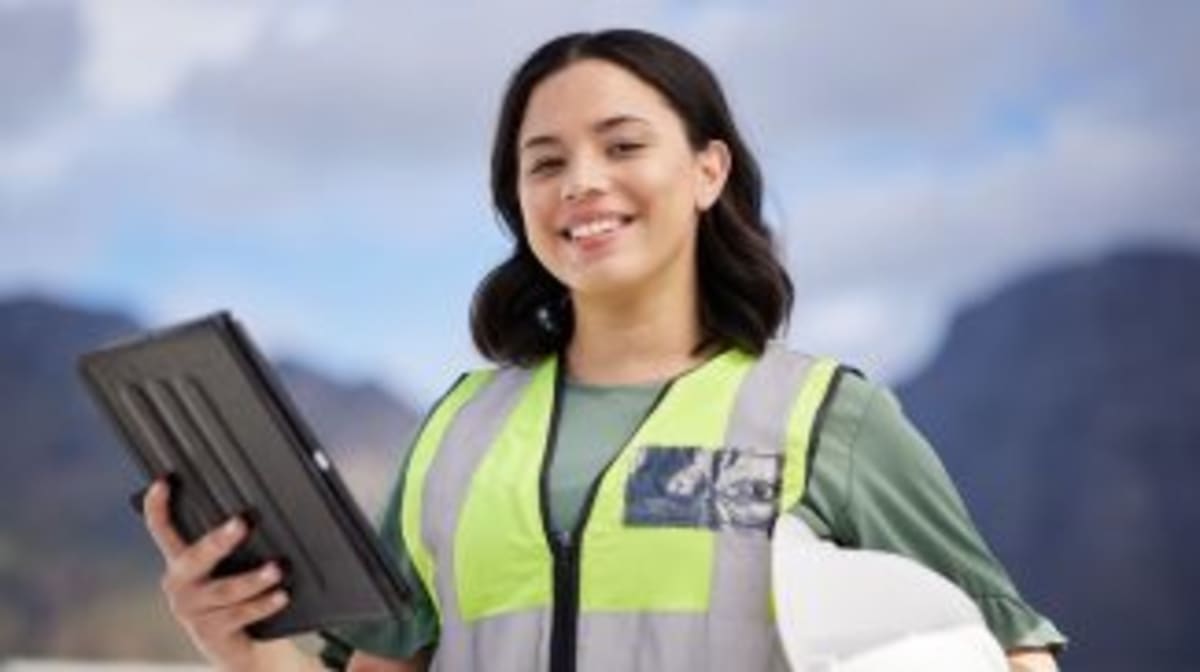 Intel Launches Program to Train Tomorrow's Chip Workers - Image 2