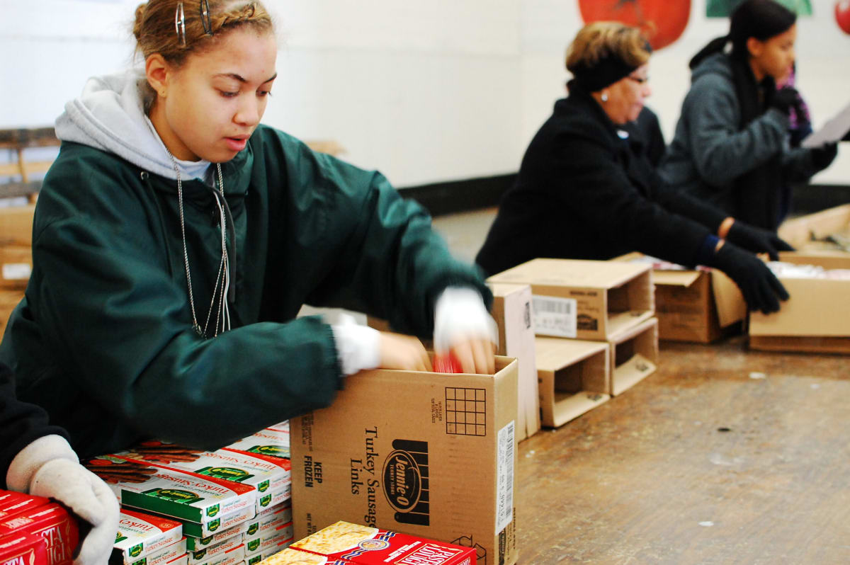 D.C. Volunteers Find 10+ Ways to Help Neighbors in Need