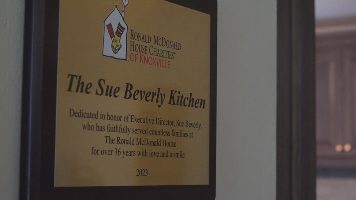 Knoxville's Ronald McDonald House: 40 Years of Volunteers