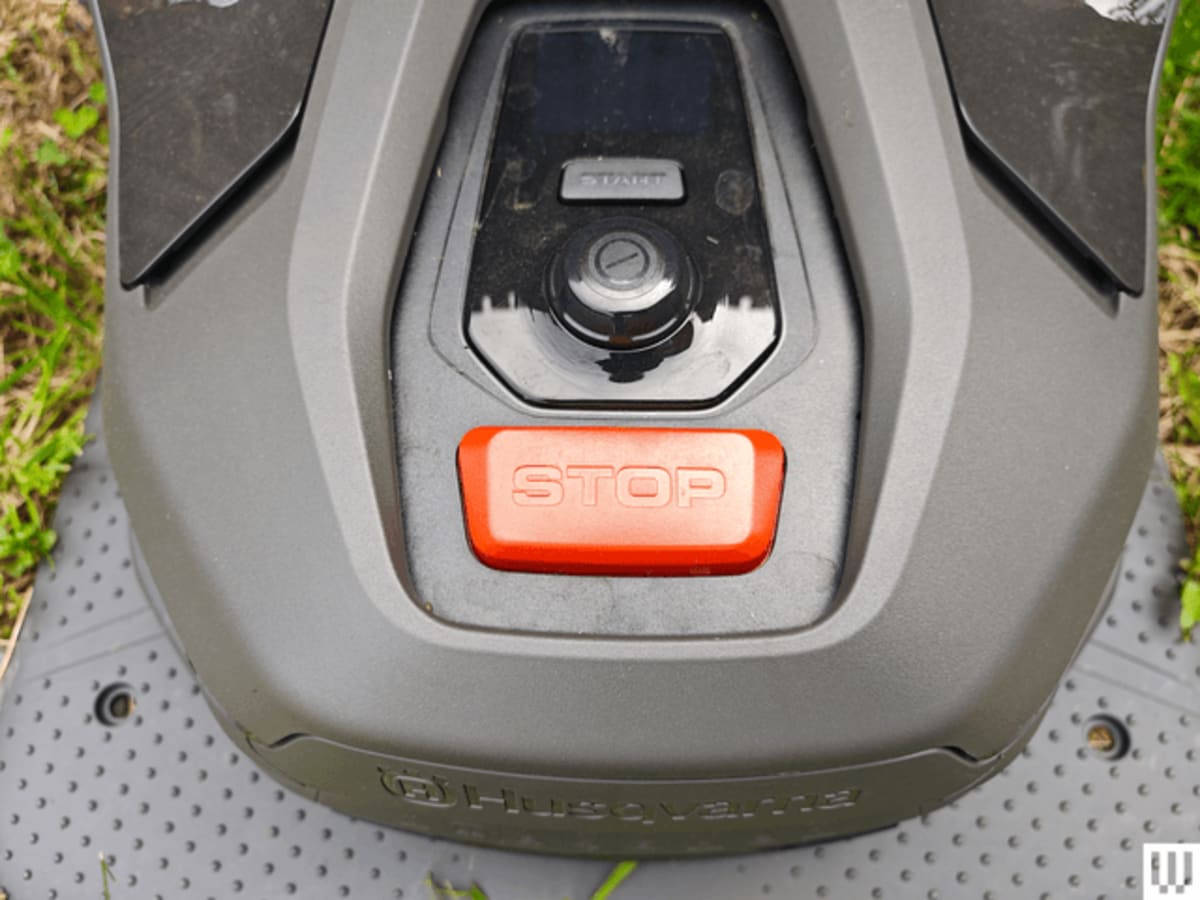 Robot Lawn Mowers Finally Work Like They Should - Image 3