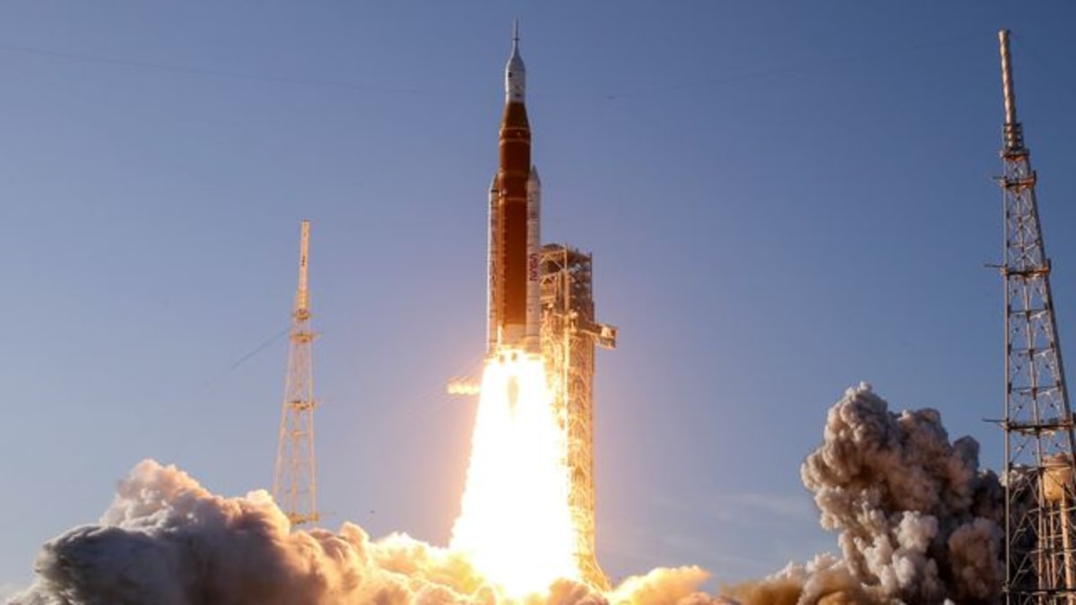 NASA's Moon Return Could Solve 5 Ancient Lunar Mysteries - Image 4