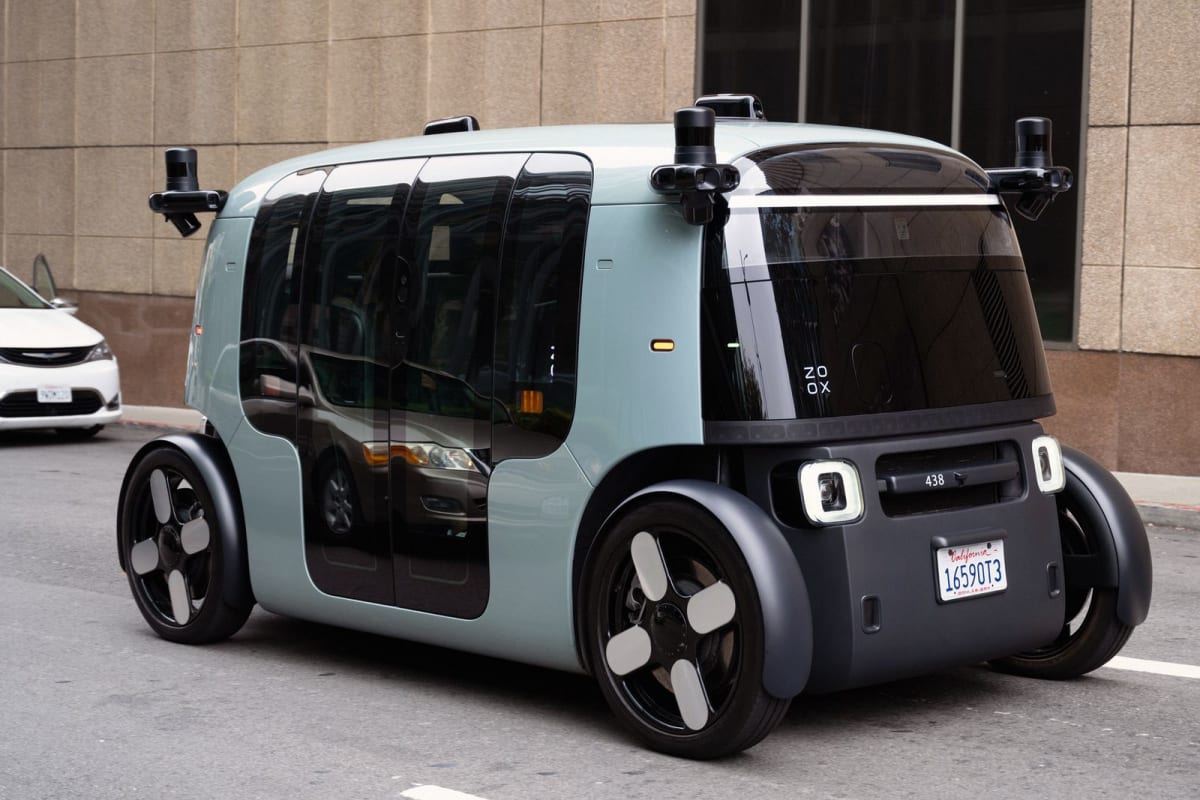Self-Driving Cars Push Safety Standards Into New Era - Image 2