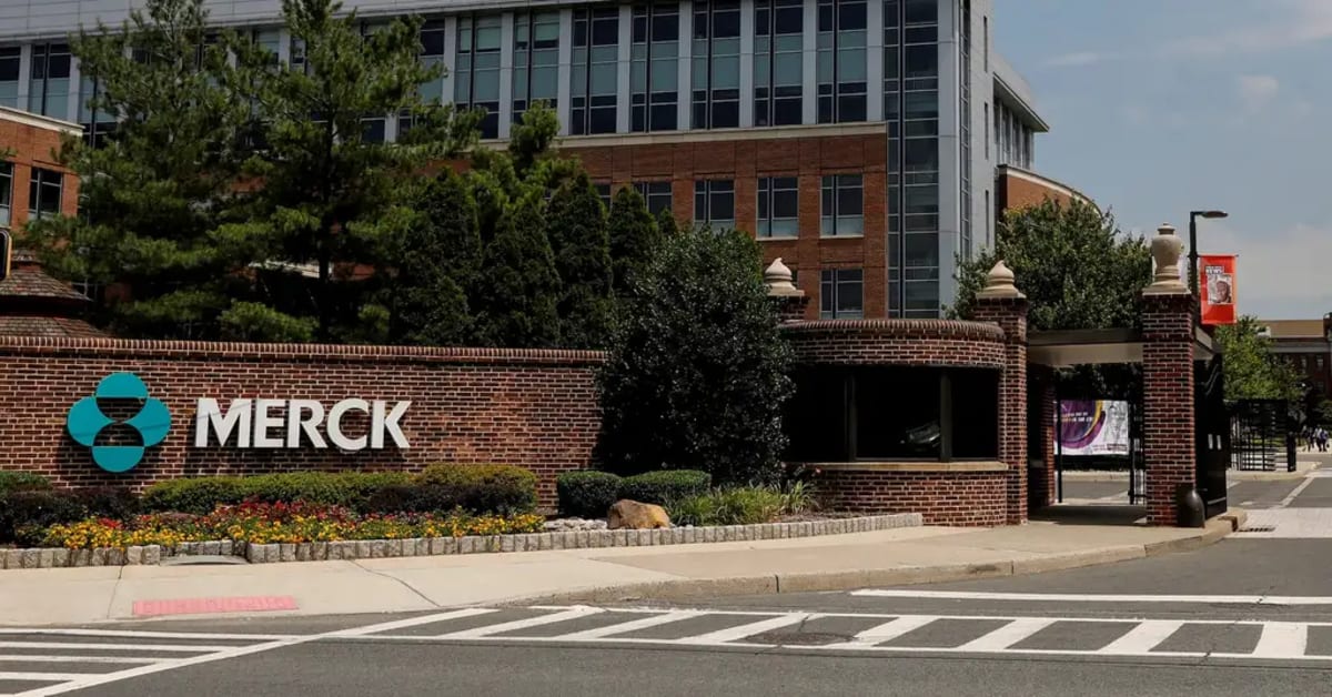 Moderna and Merck Cancer Vaccine Succeeds in 1,000 Patients - Image 2