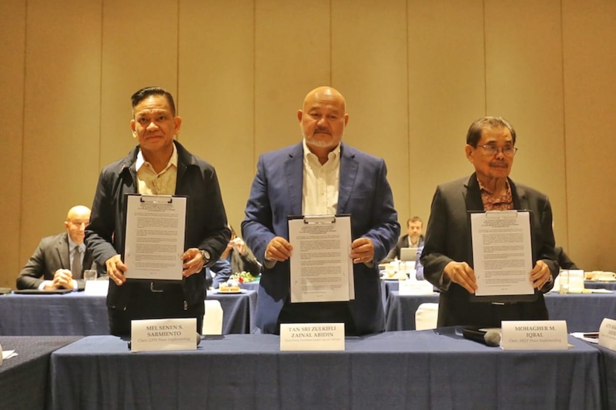 Philippines Peace Talks Resume After Temporary Pause