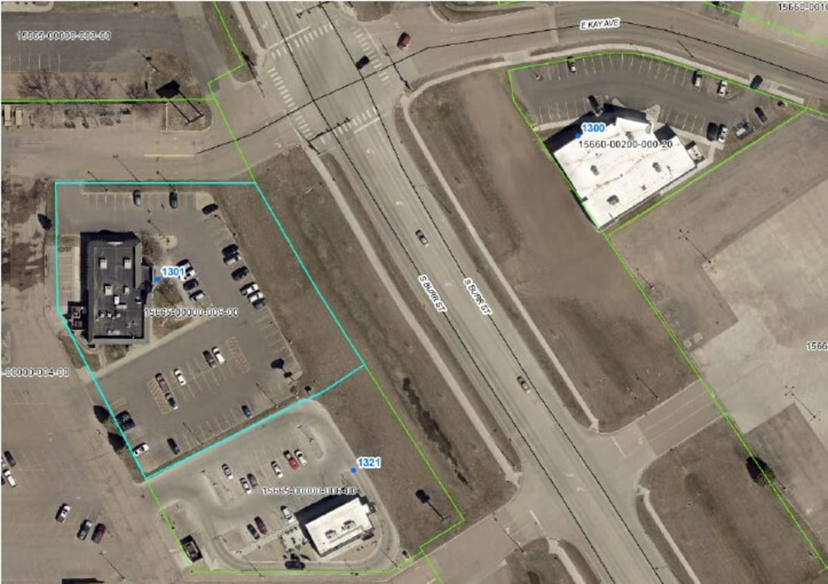 Teen Javelin Thrower Shatters School Record in Mitchell - Image 4