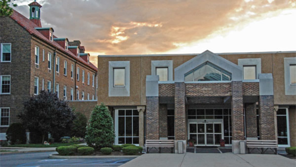 Indiana Foundation Opens 3 Scholarships Worth $6,000 - Image 4
