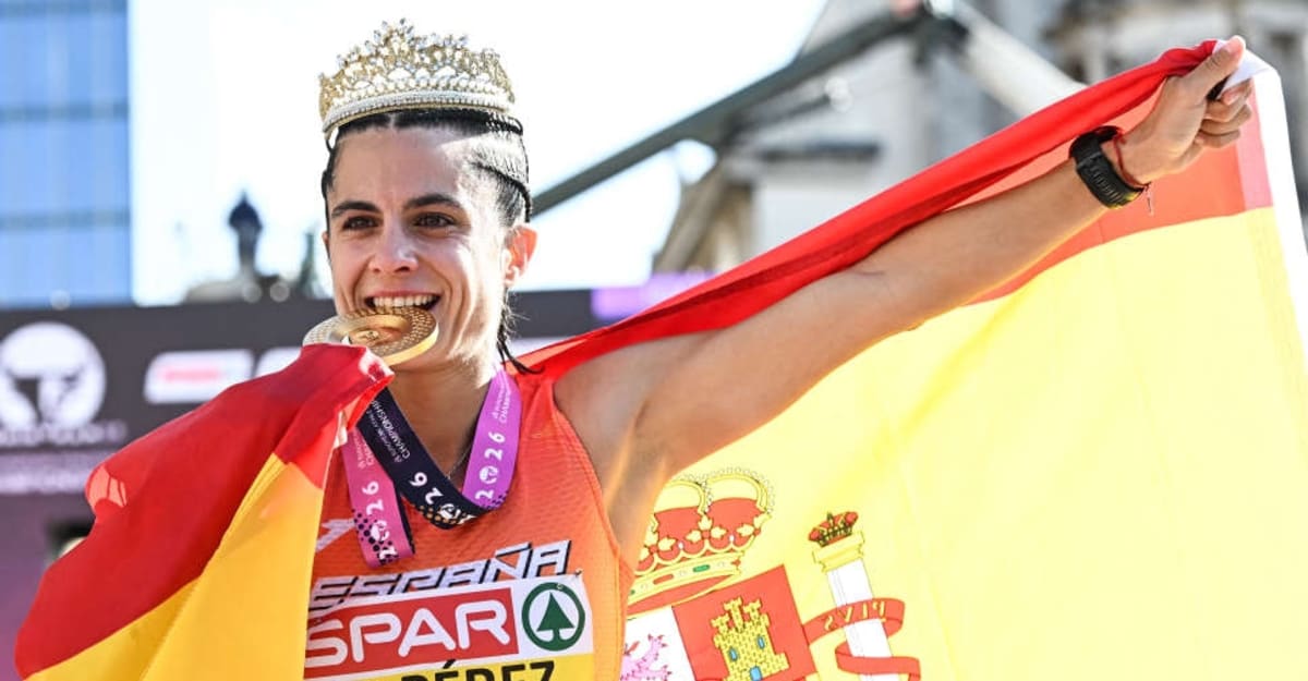 Spain's Maria Perez race walking to victory at European Athletics Championships in striped uniform