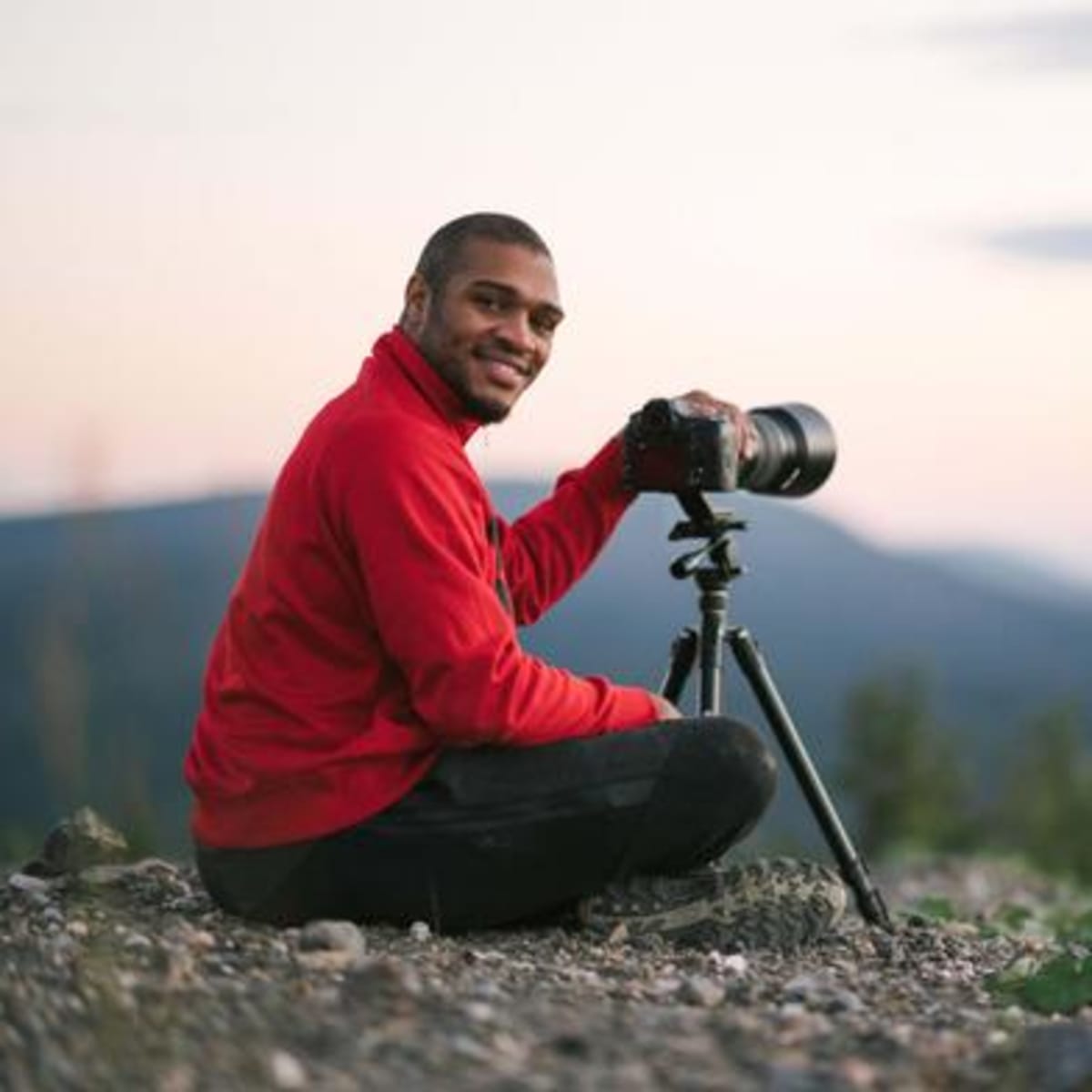 Reporter Connects Science to Real Lives in Conservation - Image 3