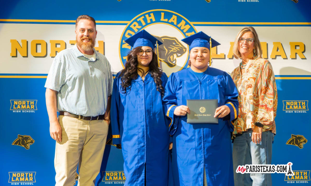 Texas Alternative School Celebrates 3 New Graduates