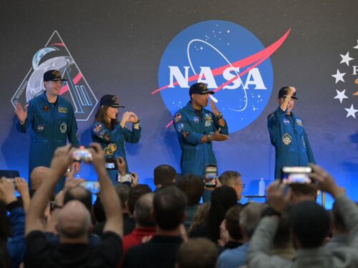 Scientists Map Moon's Future After Artemis II Success - Image 2