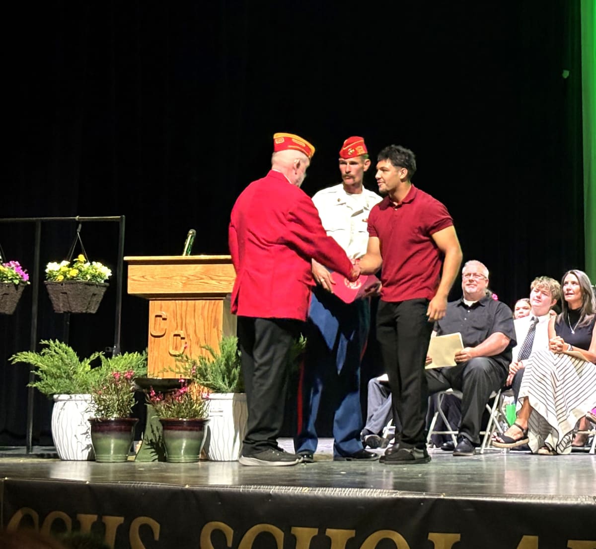 Nevada High School Awards Record $3.7M in Scholarships - Image 3