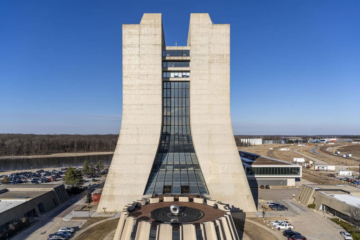 Fermilab Joins AI Mission to Double US Science Output by 2035 - Image 2