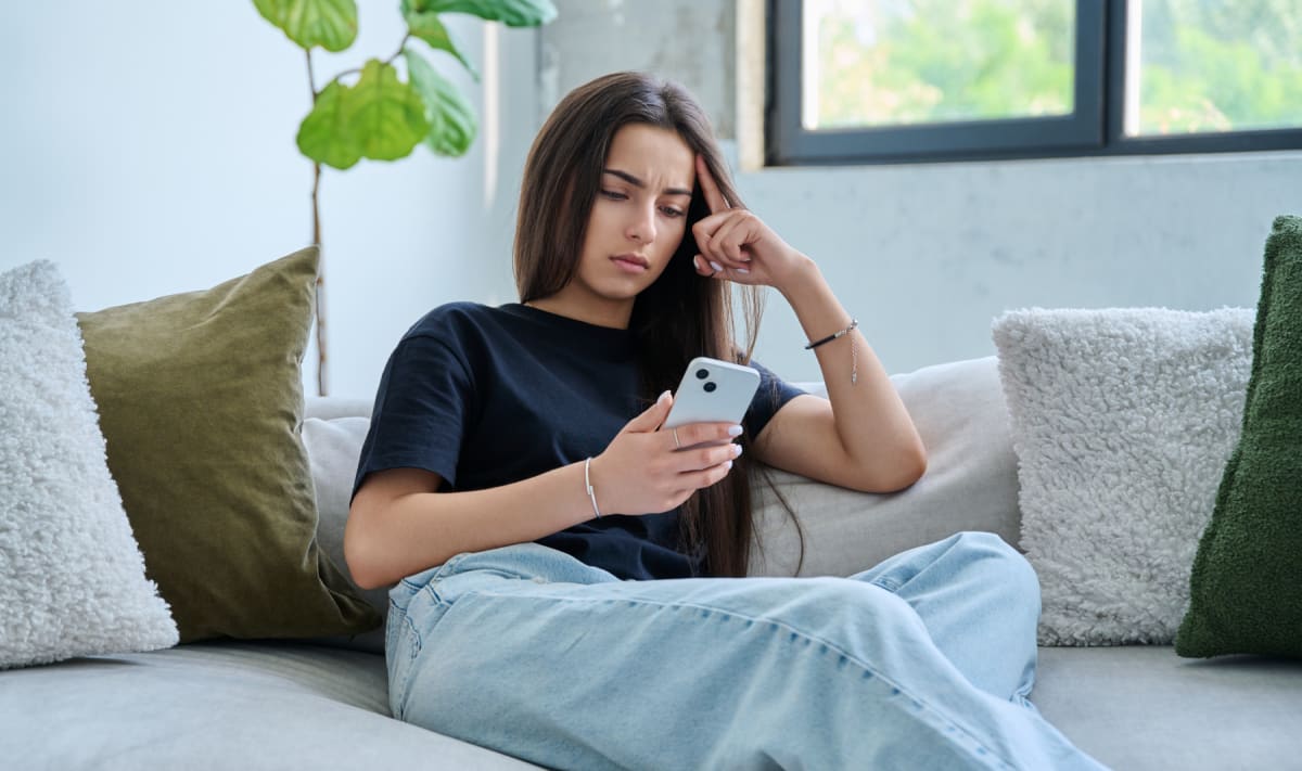 Women's Friendships Boost Health and Career Success - Image 5