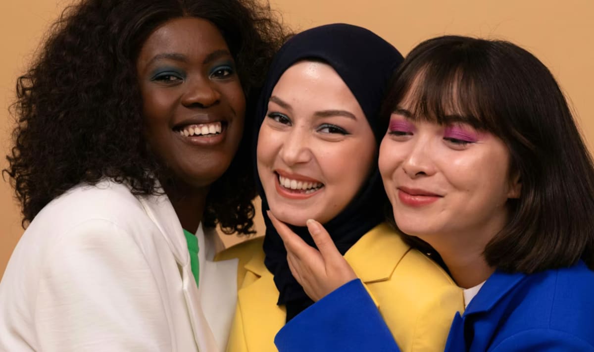 Women's Friendships Boost Health and Career Success