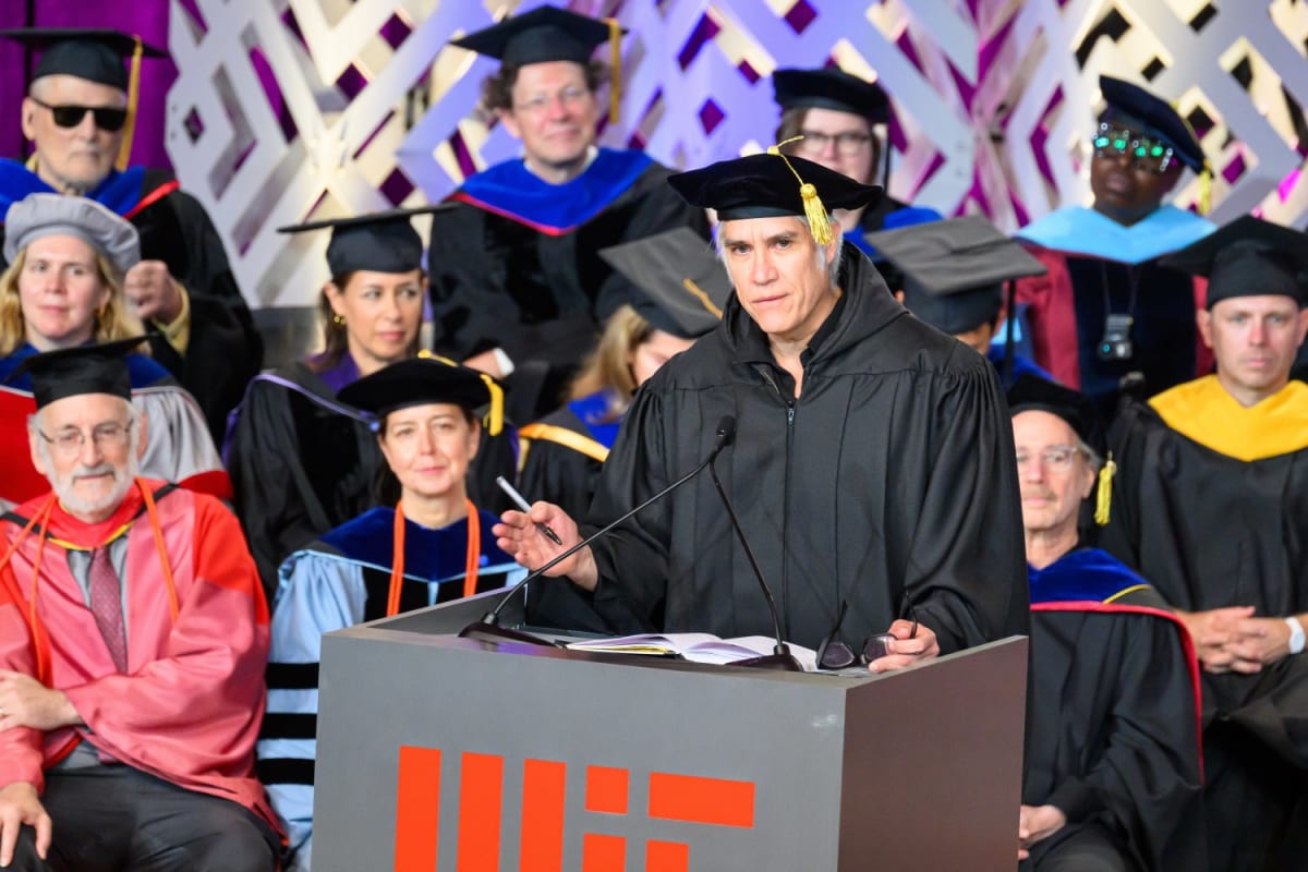 MIT Grads Launch Scholarship Fund, Hear Call for Kindness