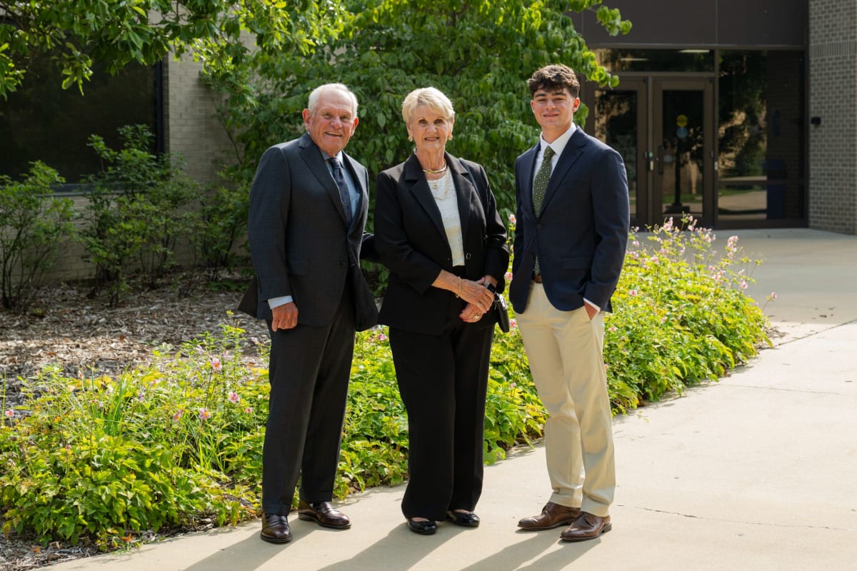 Missouri S&T Gives $1,000 to Every New Business Student